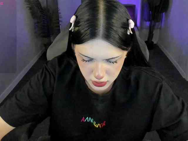 Lilith-Wholshh webcam