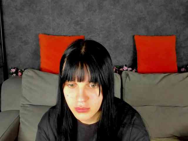 Lilith-Wholshh webcam