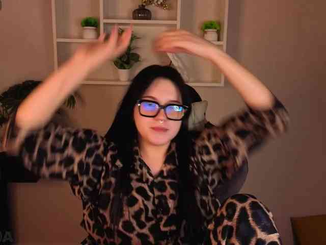 Lilith-Wholshh webcam