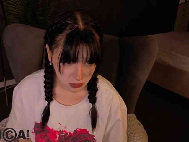 Lilith-Wholshh webcam