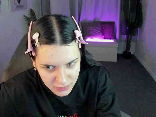 Lilith-Wholshh webcam