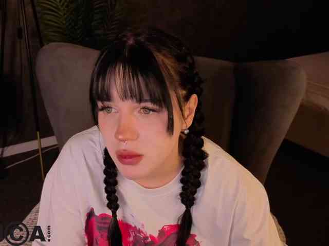 Lilith-Wholshh webcam