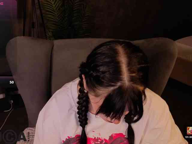 Lilith-Wholshh webcam