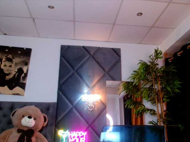 CarolinaPetra's BongaCams show and profile