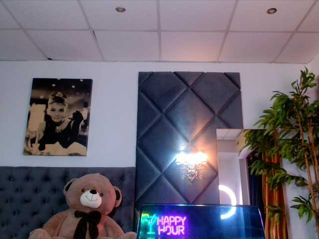 CarolinaPetra's BongaCams show and profile