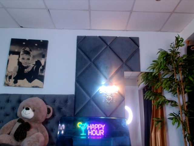 CarolinaPetra's BongaCams show and profile