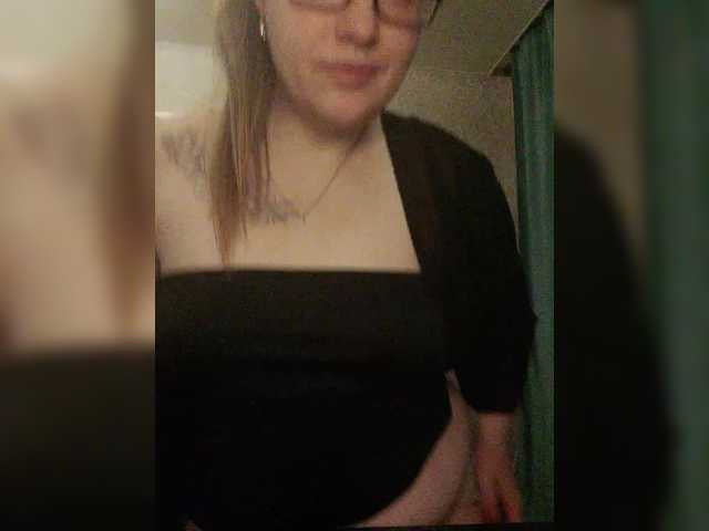 karina160000's Thumb Image