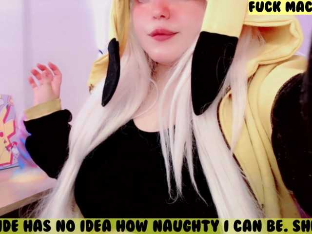 waifumochichan's BongaCams show and profile