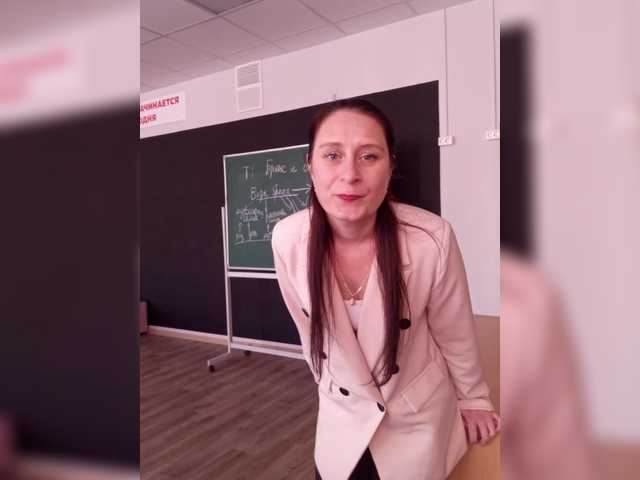 miralis – webcam model profile photo