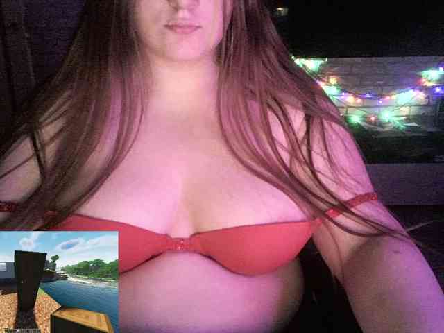 LancyOfficiial webcam