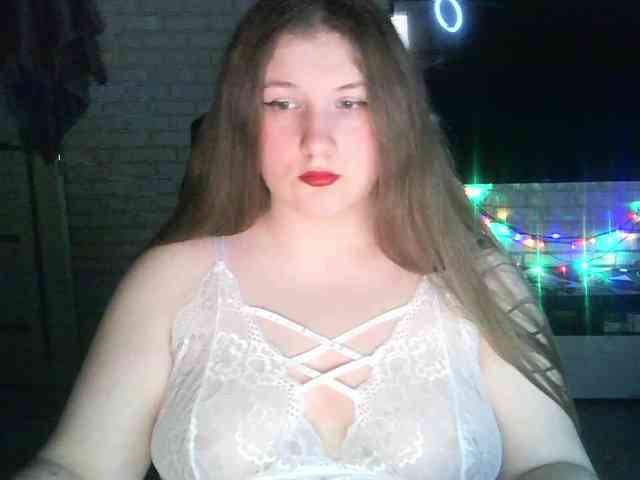 LancyOfficiial webcam