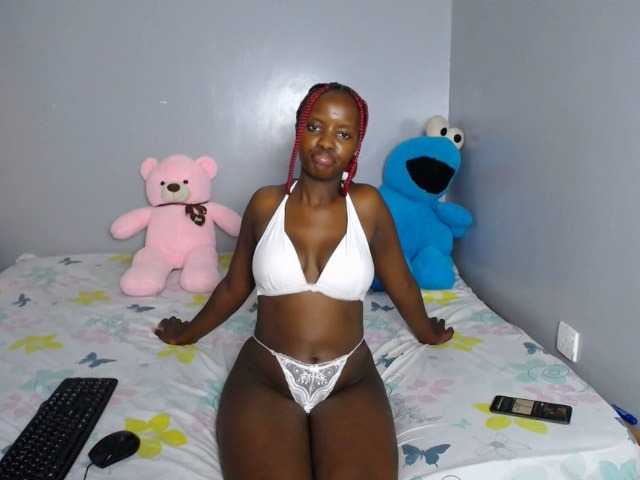 Marshmallow7's BongaCams show and profile