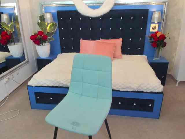 YasmineHott YasmineHott