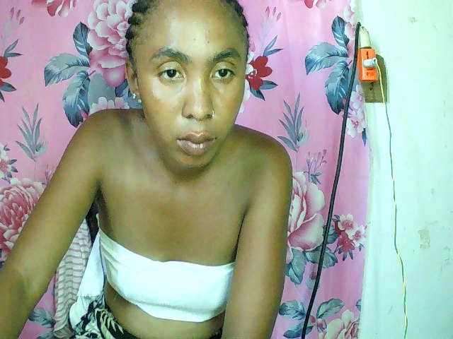 EvahMorgane from BongaCams