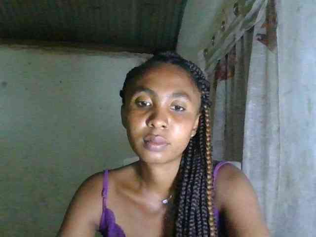 EvahMorgane Live Webcam on BongaCams