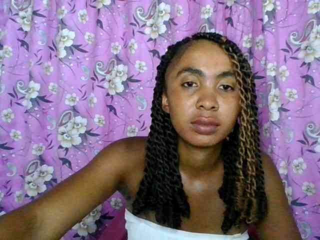 EvahMorgane Live Webcam on BongaCams