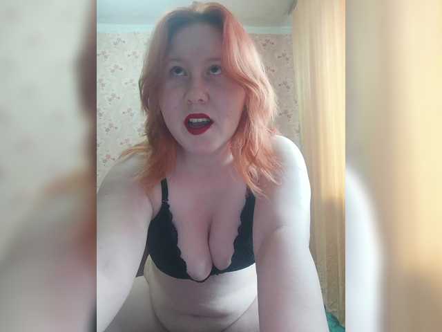 Karmila7's BongaCams show and profile