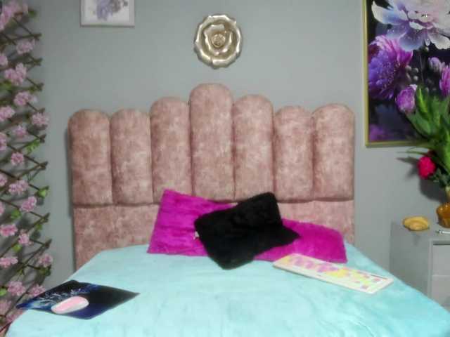 Auraexotic's BongaCams show and profile