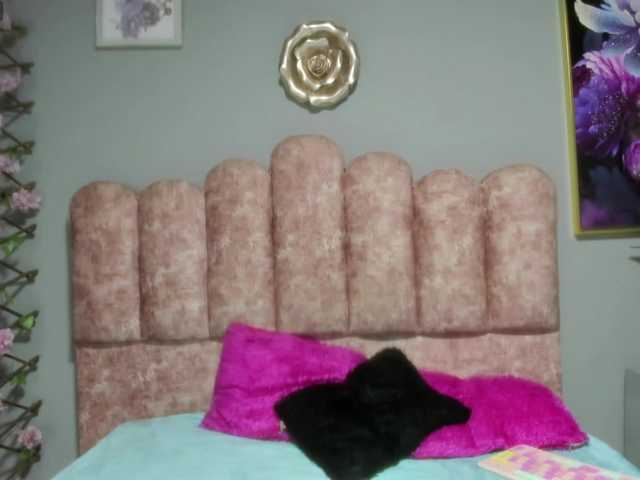 Auraexotic's BongaCams show and profile