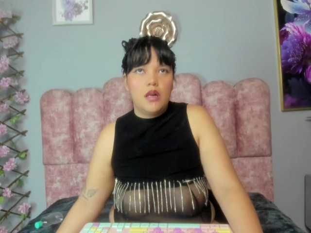 Auraexotic's BongaCams show and profile