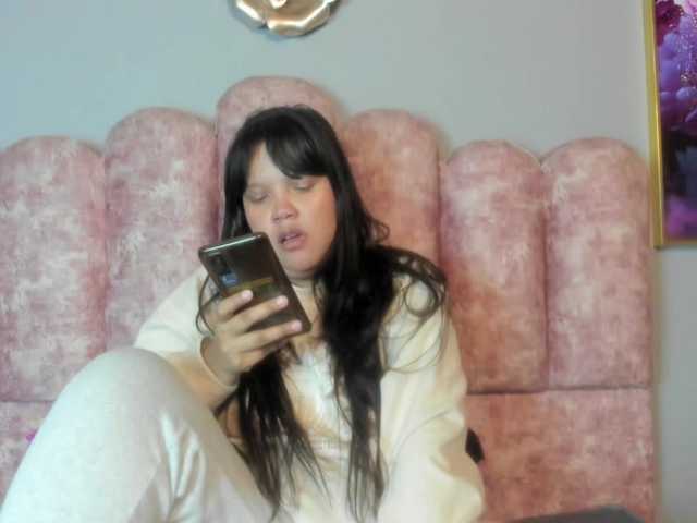 Auraexotic's BongaCams show and profile