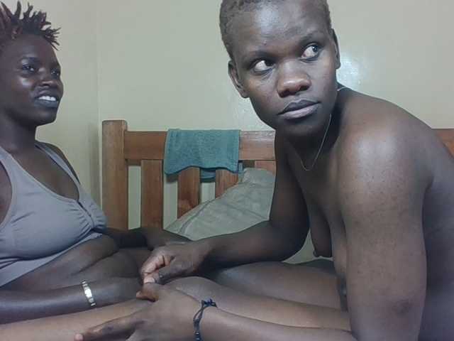 Barbies-girles's BongaCams show and profile