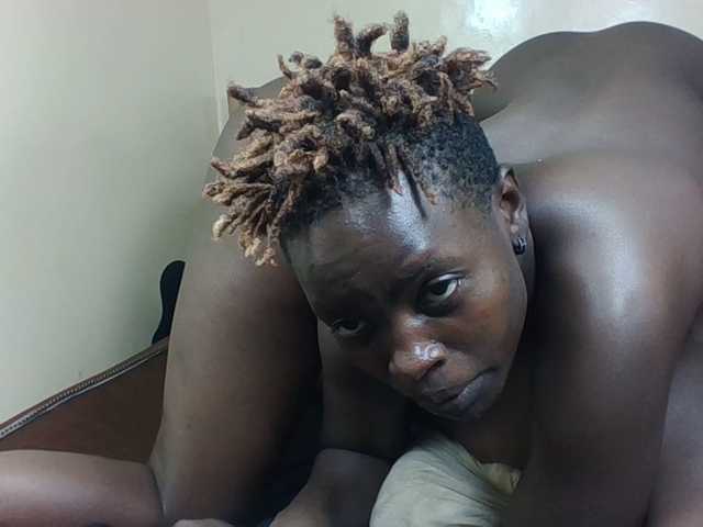 Barbies-girles's BongaCams show and profile