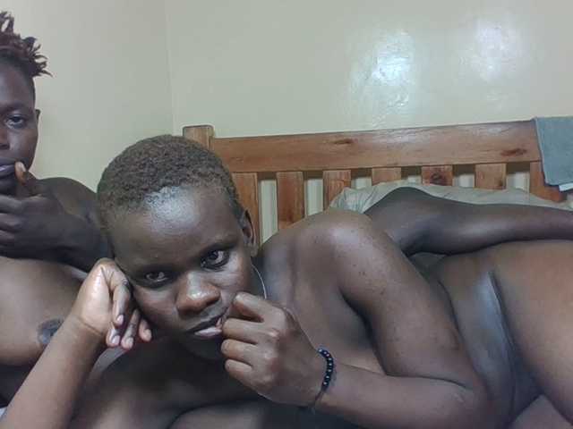 Barbies-girles's BongaCams show and profile