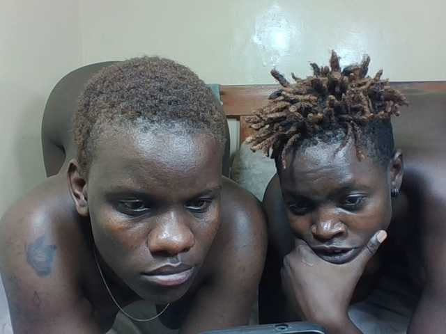 Barbies-girles's BongaCams show and profile