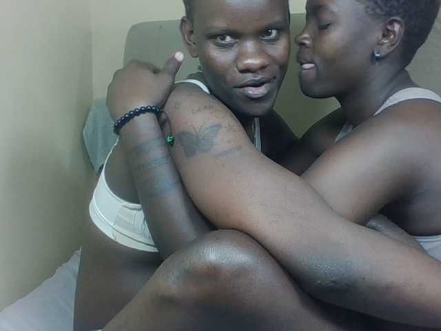 Barbies-girles's BongaCams show and profile