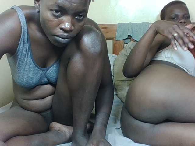 Barbies-girles's BongaCams show and profile