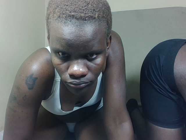 Barbies-girles's BongaCams show and profile