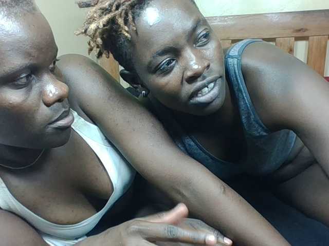 Barbies-girles's BongaCams show and profile