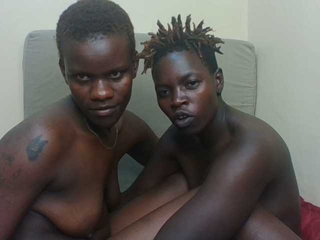 Barbies-girles's BongaCams show and profile