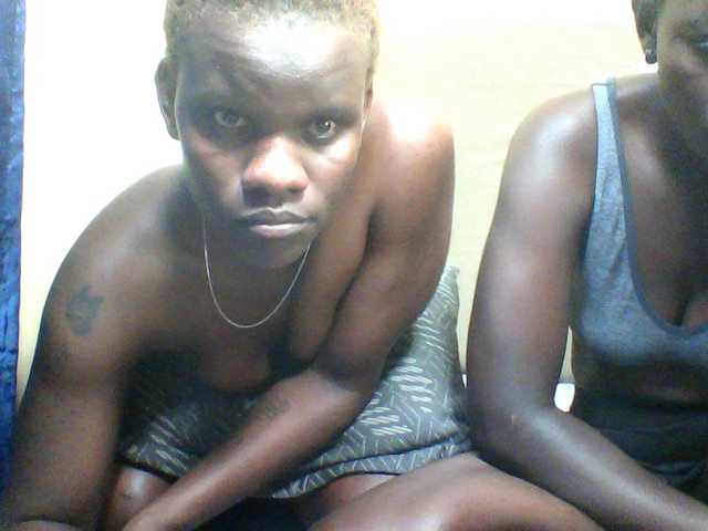 Barbies-girles's BongaCams show and profile