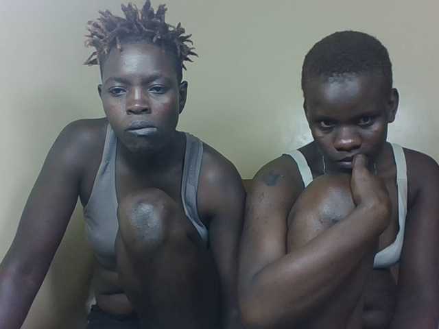 Barbies-girles's BongaCams show and profile