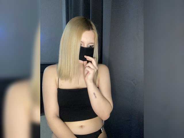 FallenAng3l's BongaCams show and profile