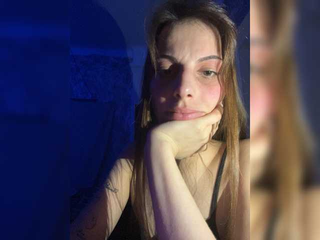 Vik-98 – webcam model profile photo