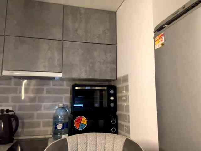 YasmineFrancher webcam