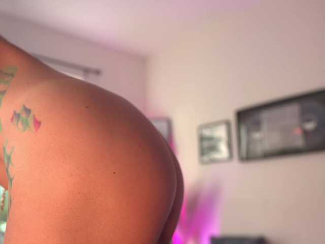 TheAda-Lovelace's BongaCams show and profile