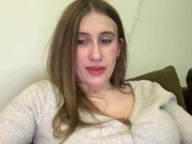 Walkiria19 broadcasting live