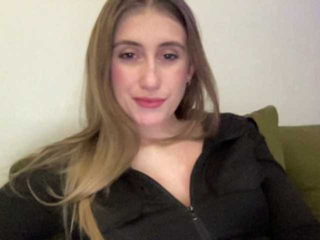 Walkiria19 – webcam model profile photo