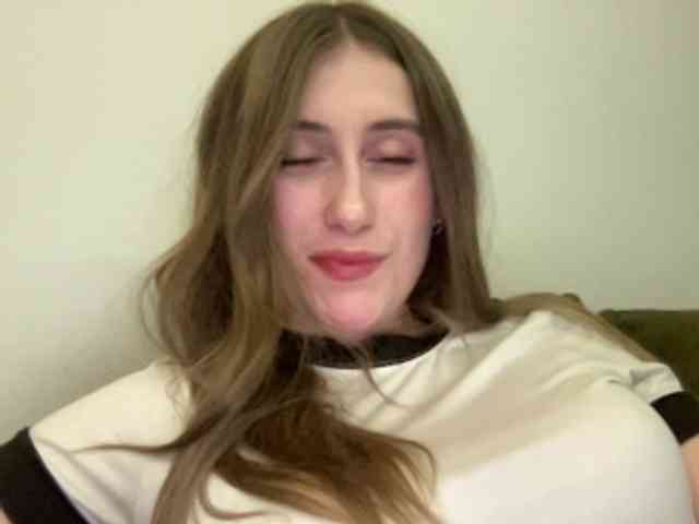 Walkiria19 Live Webcam on BongaCams