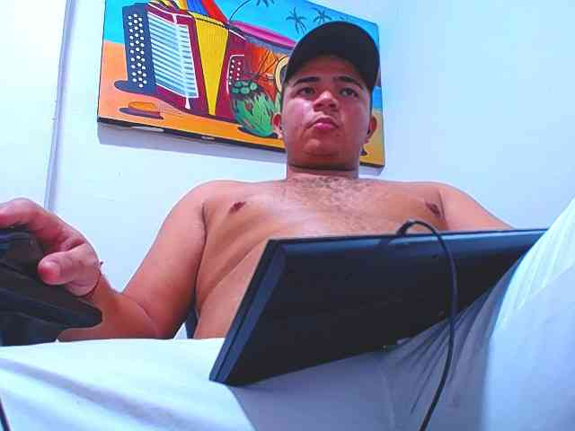 chocolate-love29 Live Webcam on BongaCams