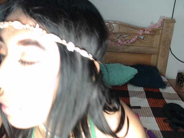 Preview of bratz-glloe