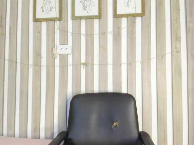 Zoecooper — My body craves your touch and wants you to make me feel like a slut in bed #young #teen #skinny