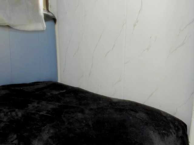 Zoecooper's BongaCams show and profile