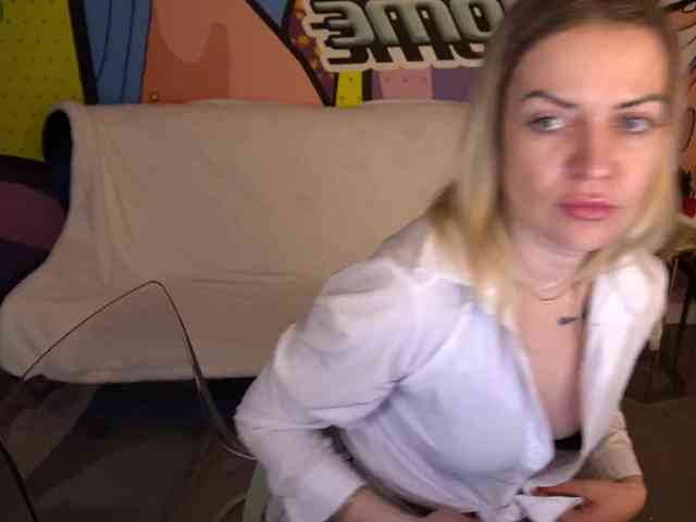 AnnaRayss webcam