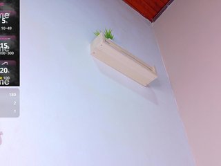 Mia-Anderson Porn Show