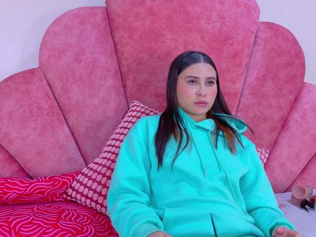 Mia-Anderson's BongaCams show and profile